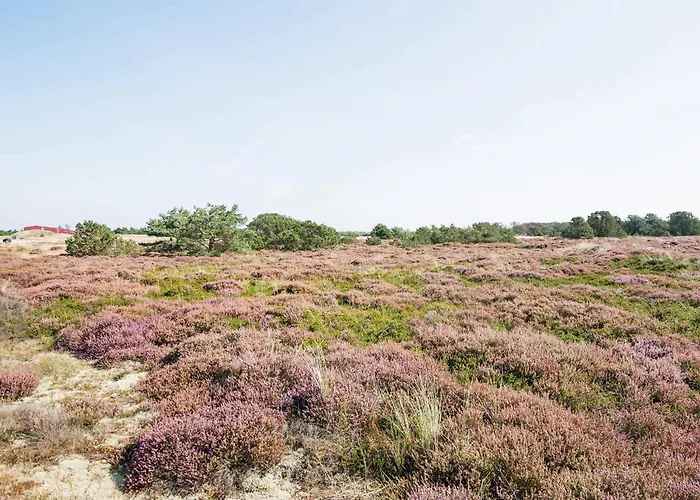 4 Person In Fano-by Traum Nyaraló